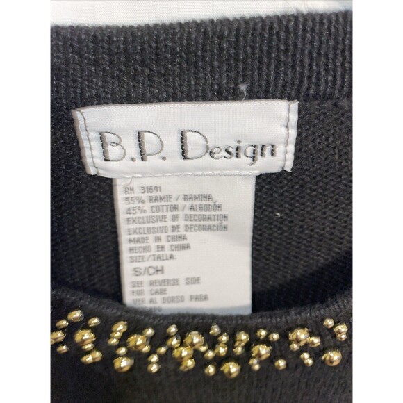 B.P. Design Women’s Christmas Sweater Size Small Black Floral Holly Gold Beads - Picture 2 of 12